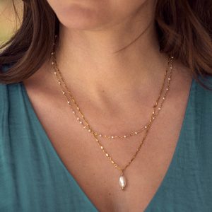 COLLIER OLIVIA